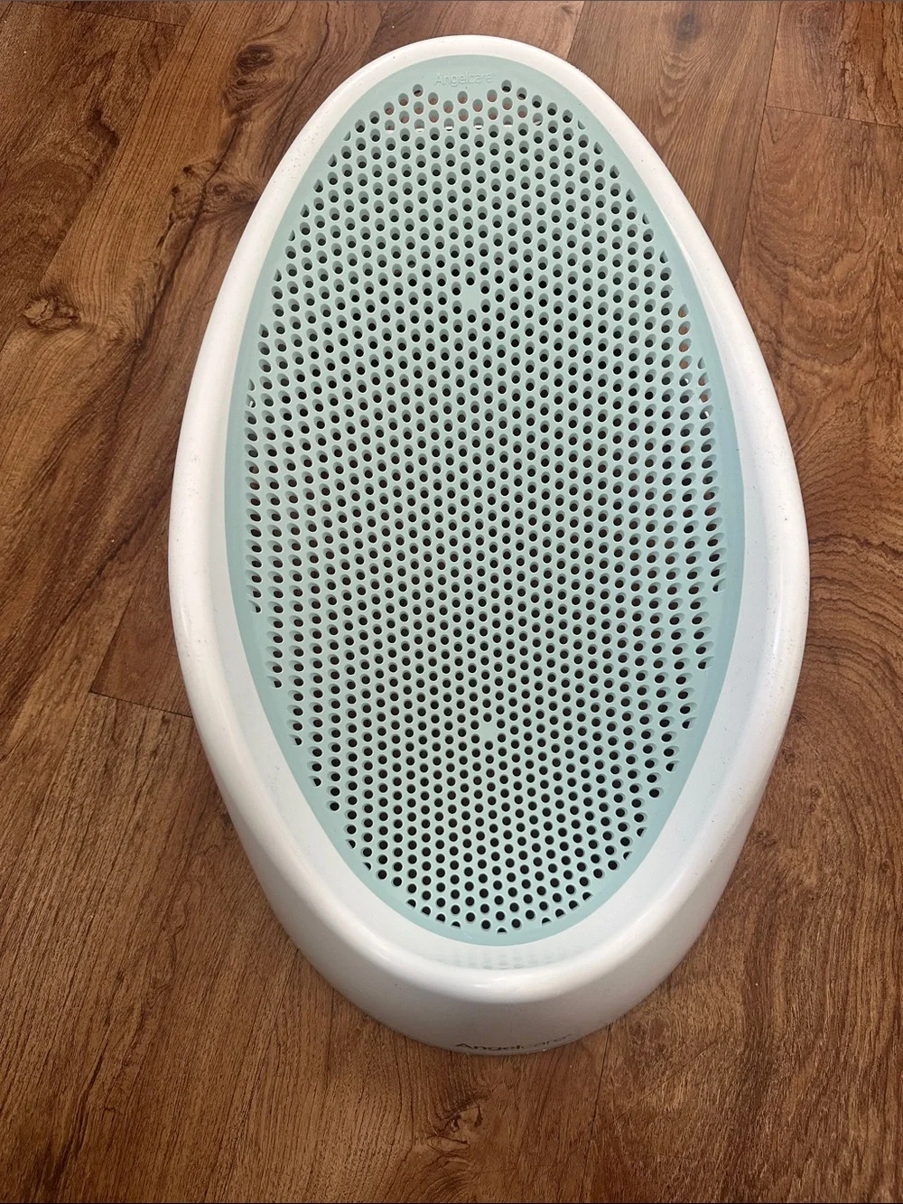 White and Light Blue Baby Bath Support -